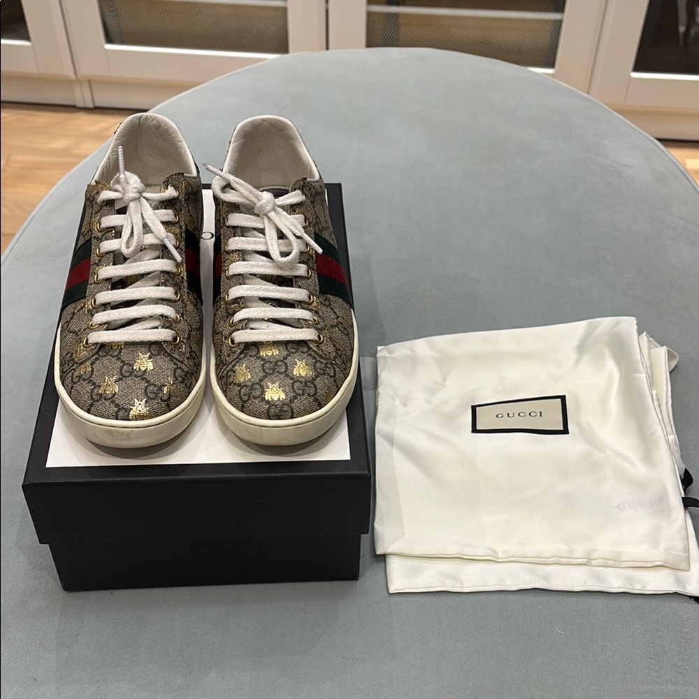 Gucci Women's Sneakers - Brown and Black